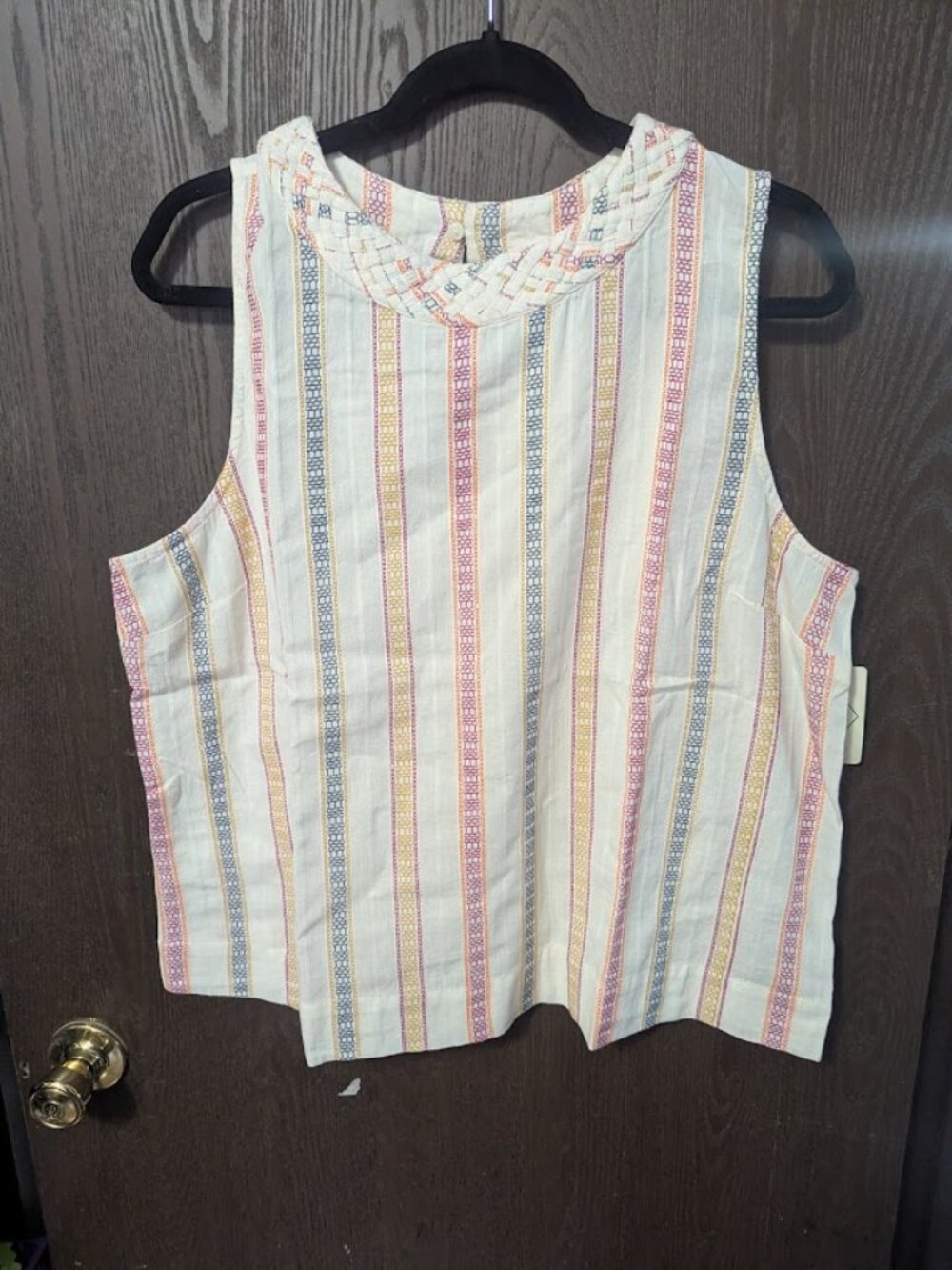 NWT Size XL Sleeveless Blouse